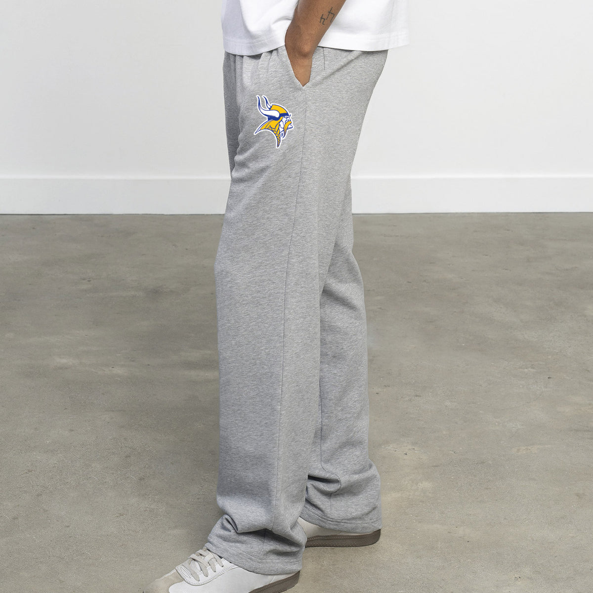 CHHS Viking Unisex Open Bottom Sweatpants (CHT002-KOI2280)